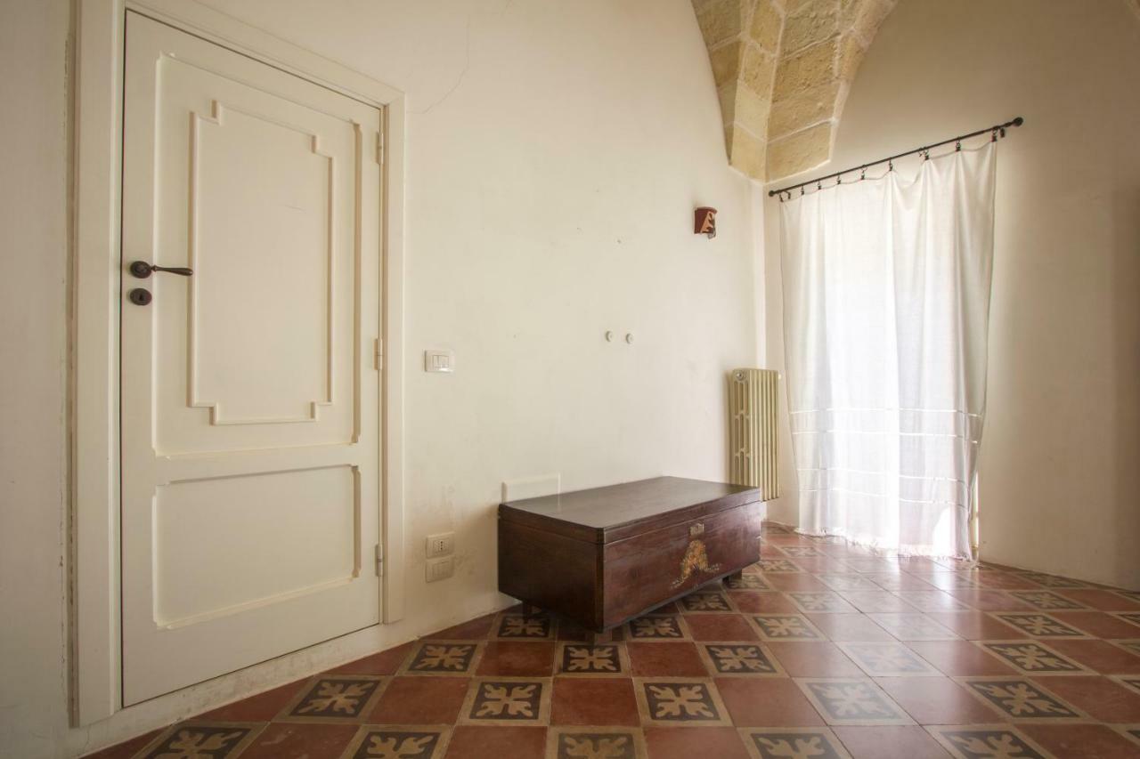 Apartment Explore The Historic On Foot From An Old Town House *
