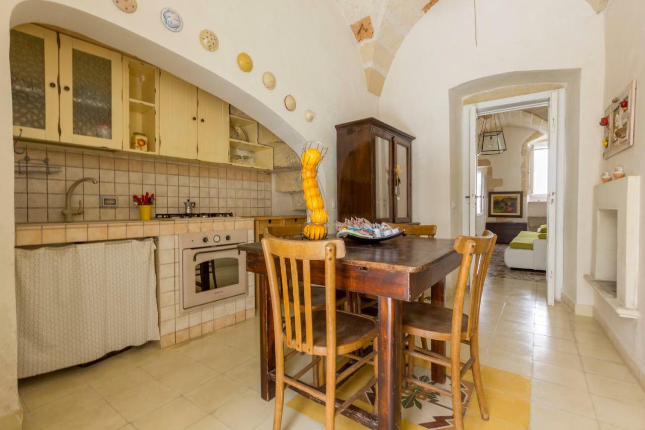 Apartment Explore The Historic On Foot From An Old Town House Lecce